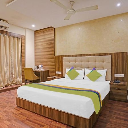Hotel Bkc Mannat ムンバイ エクステリア 写真
