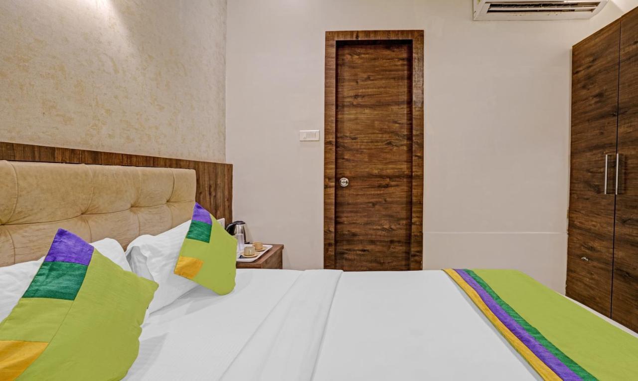 Hotel Bkc Mannat ムンバイ エクステリア 写真