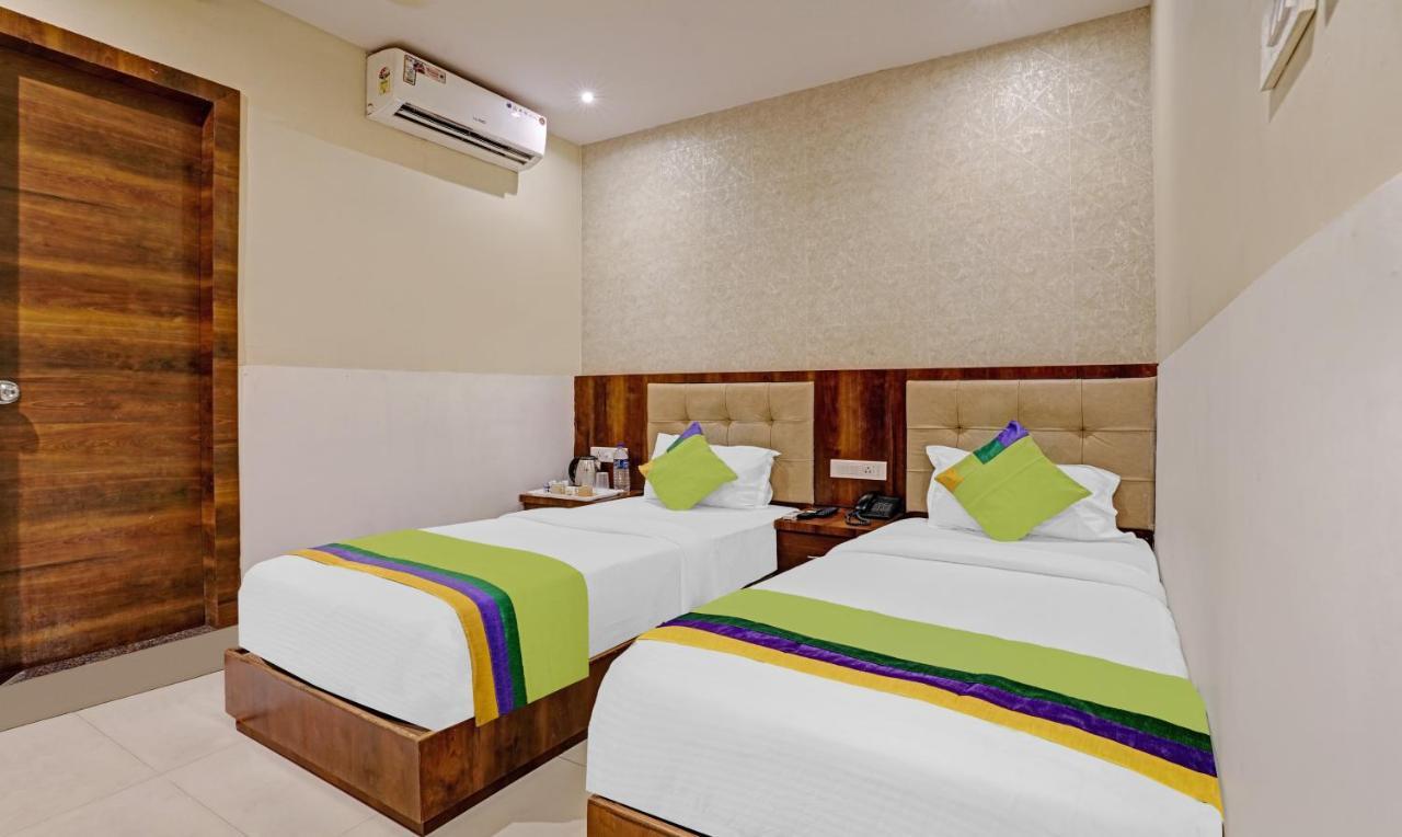 Hotel Bkc Mannat ムンバイ エクステリア 写真