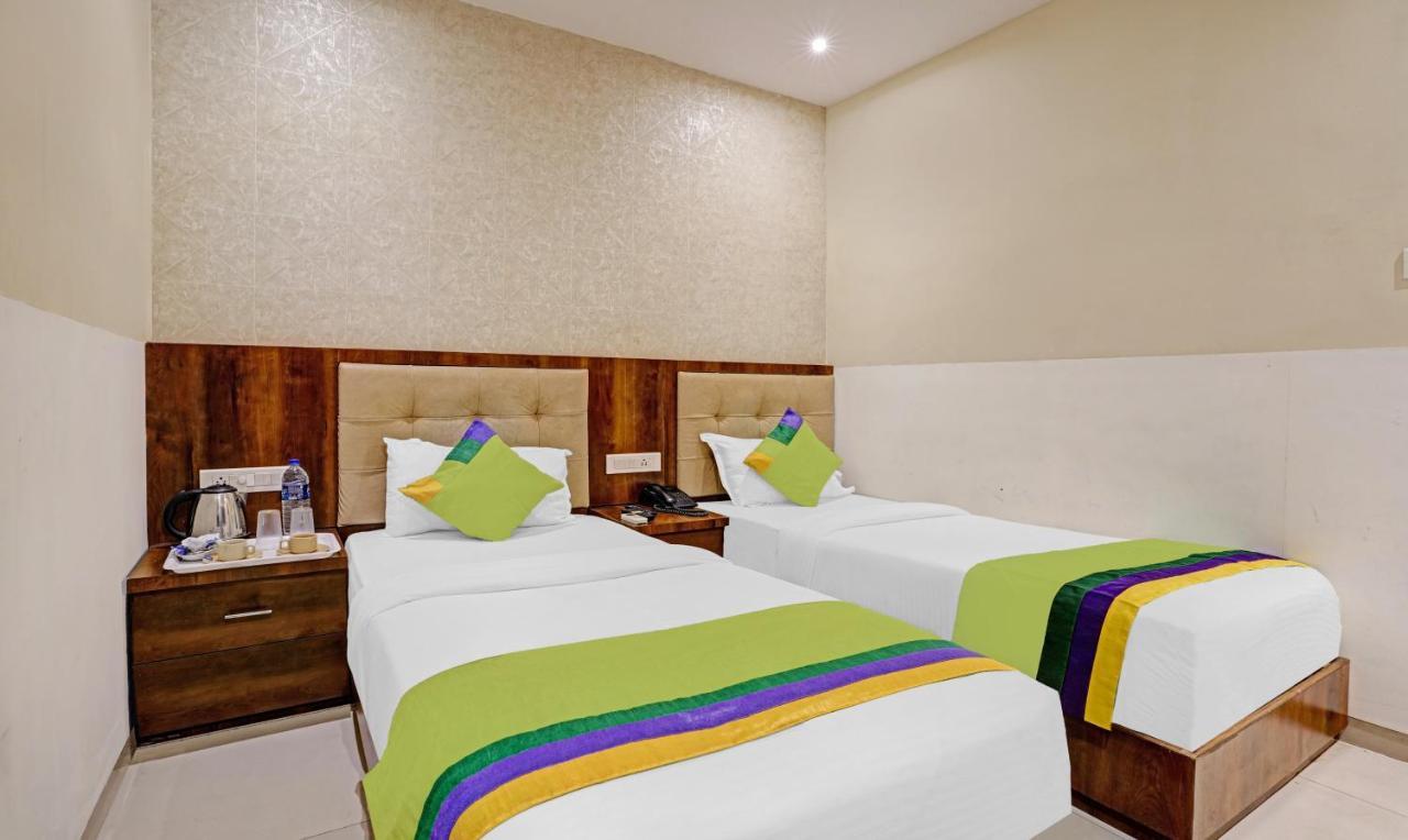 Hotel Bkc Mannat ムンバイ エクステリア 写真