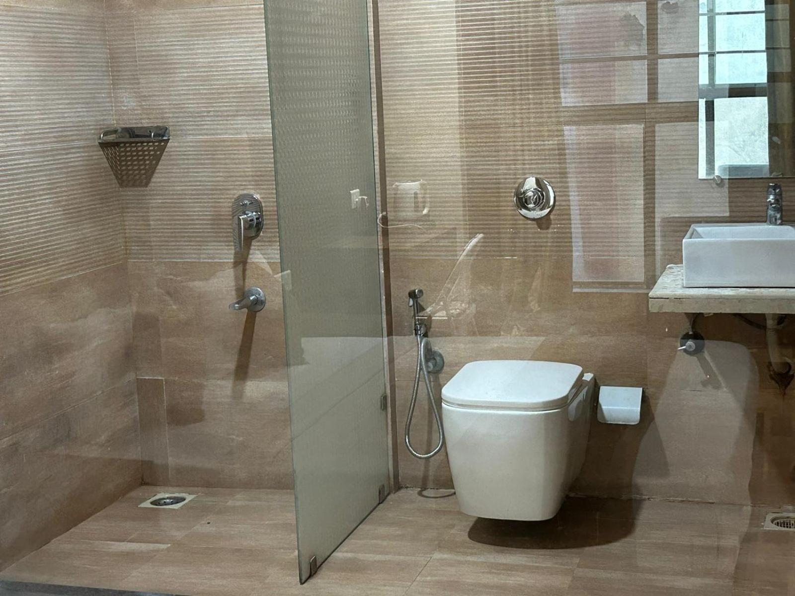 Hotel Bkc Mannat ムンバイ エクステリア 写真